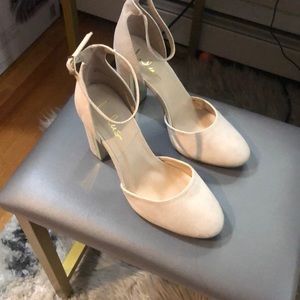 Lulu’s beige suede ankle strap heels